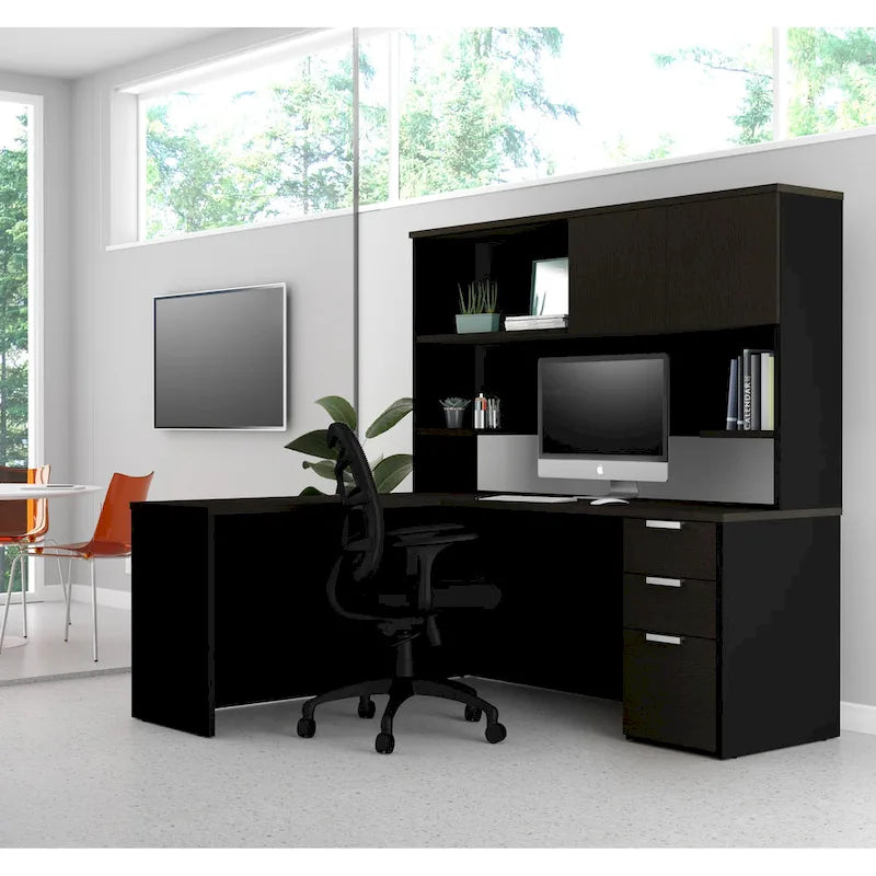 L-Desk with Hutch