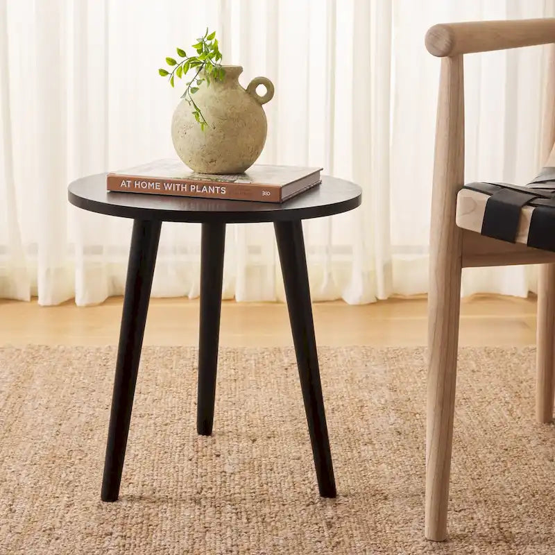 Hildetraud Round Accent Table - 16Wx16Dx16H
